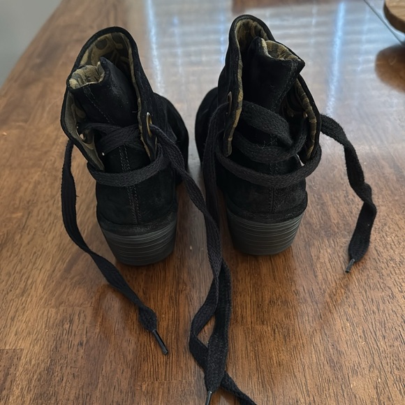 Ankle boots - Picture 2 of 4